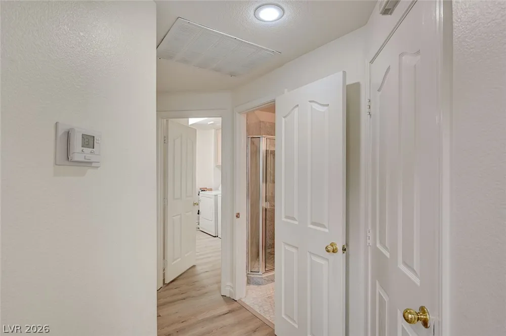 9240 Pitching Wedge Drive Las Vegas, NV 89134