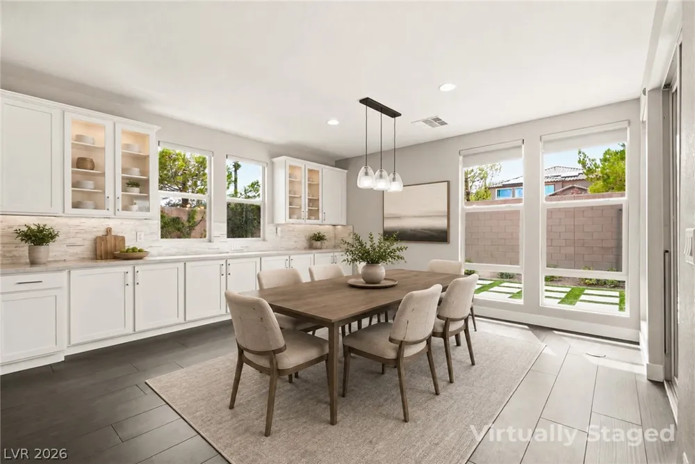 8445 Great Outdoors Street Las Vegas, NV 89166