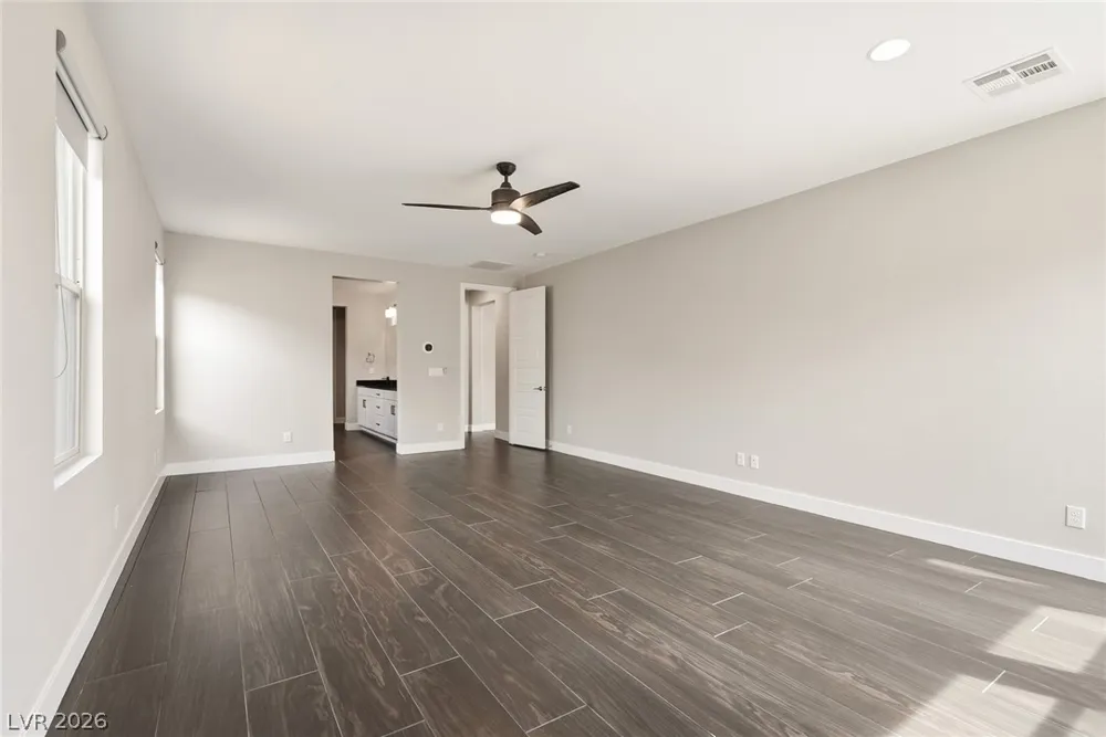8445 Great Outdoors Street Las Vegas, NV 89166