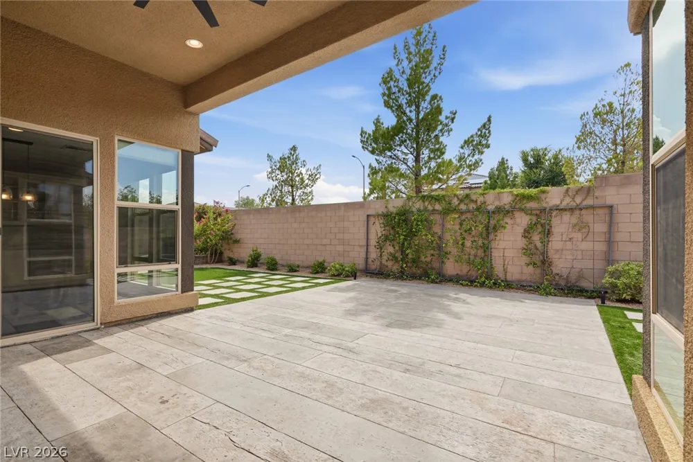 8445 Great Outdoors Street Las Vegas, NV 89166