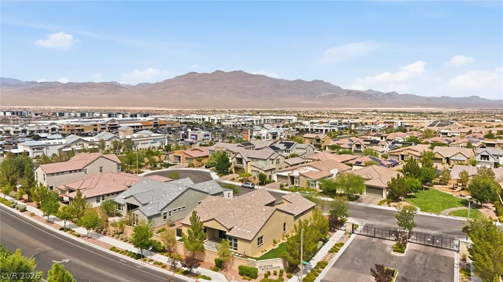 8445 Great Outdoors Street Las Vegas, NV 89166