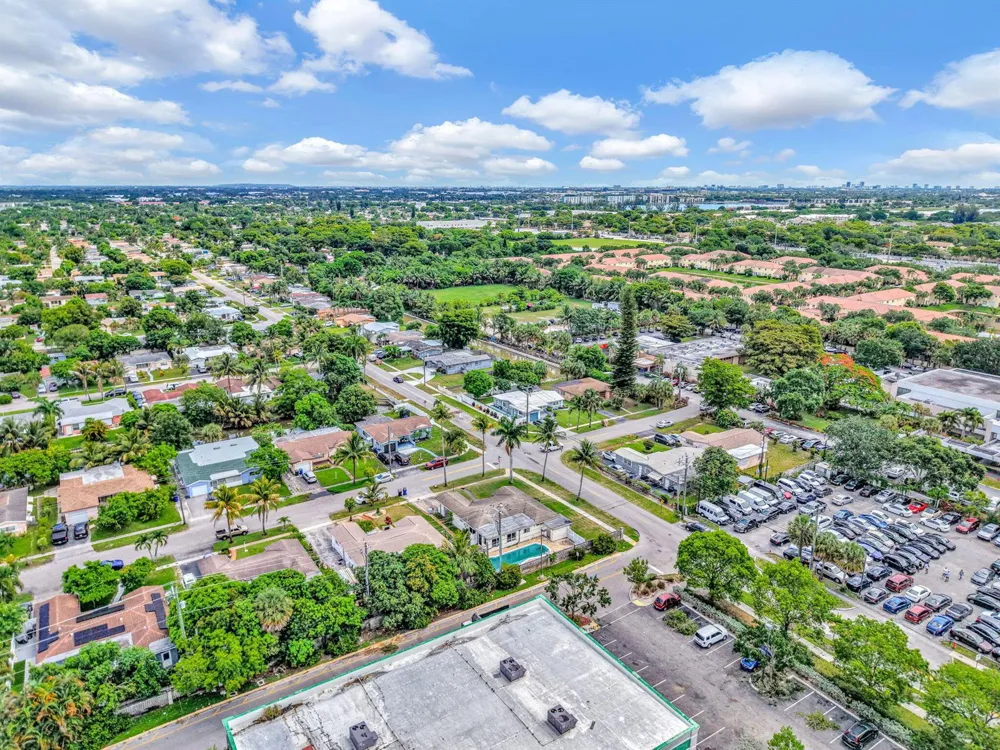 3300 NW 32nd Street Lauderdale Lakes, FL 33309