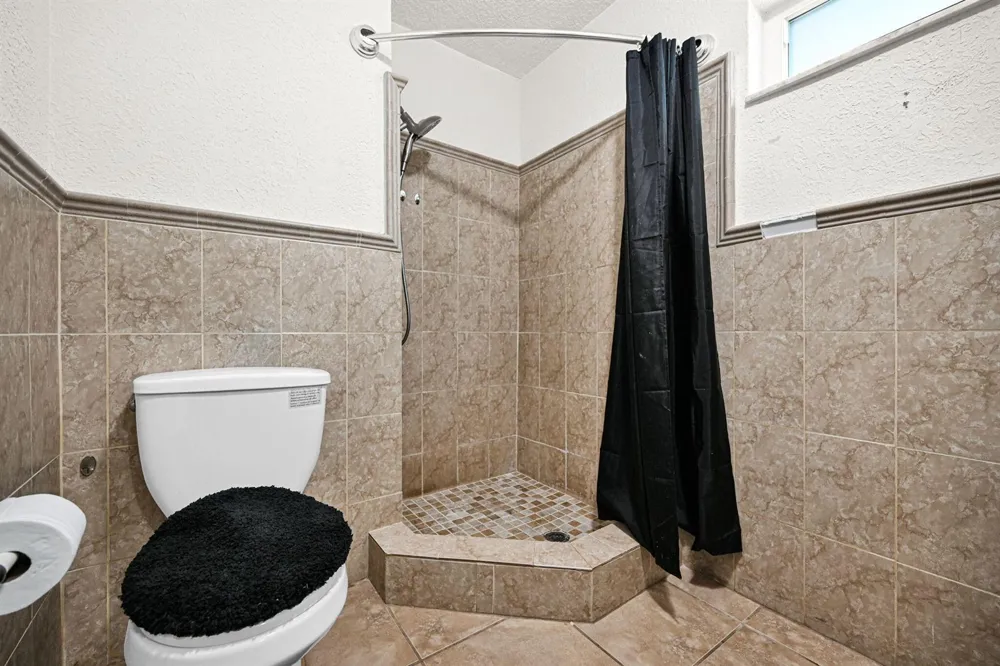 3300 NW 32nd Street Lauderdale Lakes, FL 33309