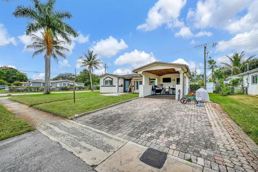 3300 NW 32nd Street Lauderdale Lakes, FL 33309