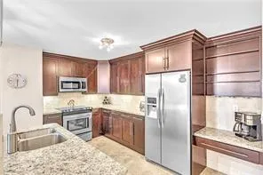1150 HILLSBORO MILE #514 Hillsboro Beach, FL 33062