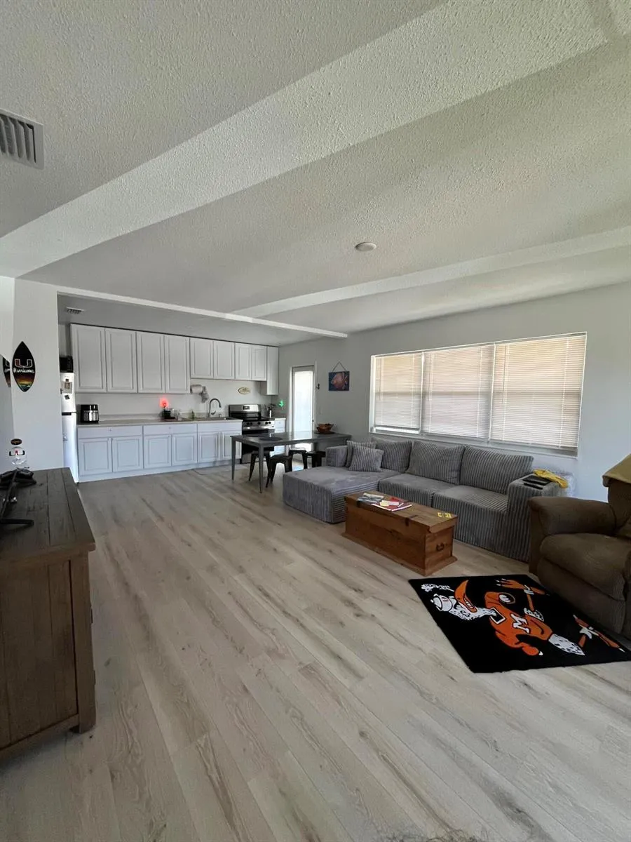 2737 NE 28TH STREET #9W Lighthouse Point, FL 33064