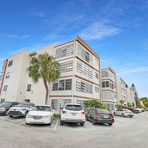 4046 NW 19TH STREET #210 Lauderhill, FL 33313