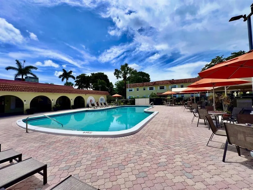 5660 SW 3rd Place #105 Margate, FL 33068