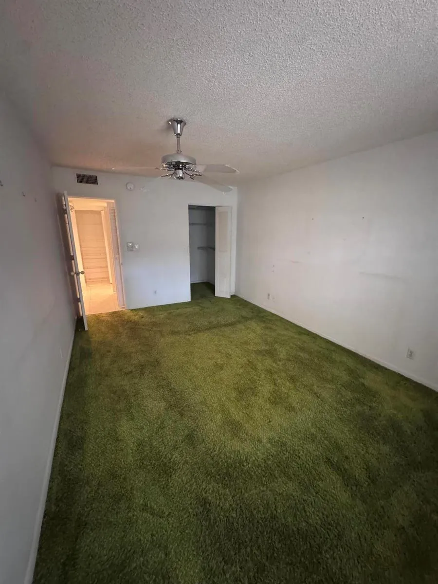 5660 SW 3rd Place #105 Margate, FL 33068
