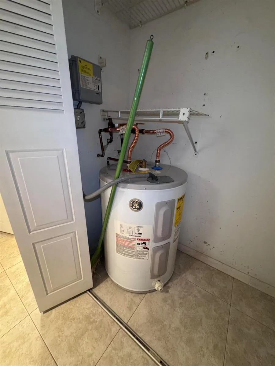 5660 SW 3rd Place #105 Margate, FL 33068