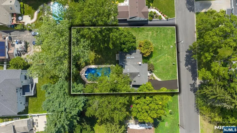 778 Oak Avenue River Edge, NJ 07661