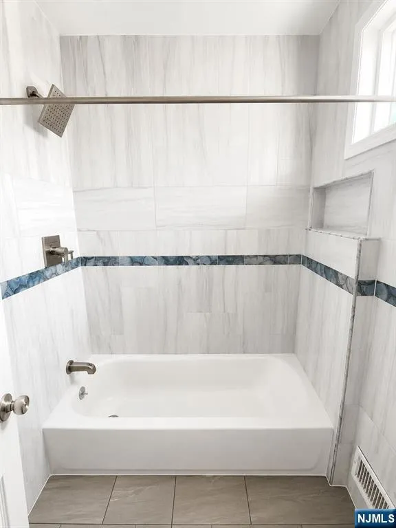 279 N 6th Street Newark, NJ 07107