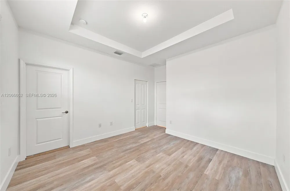 10018 SW 228th Ter Miami, FL 33190
