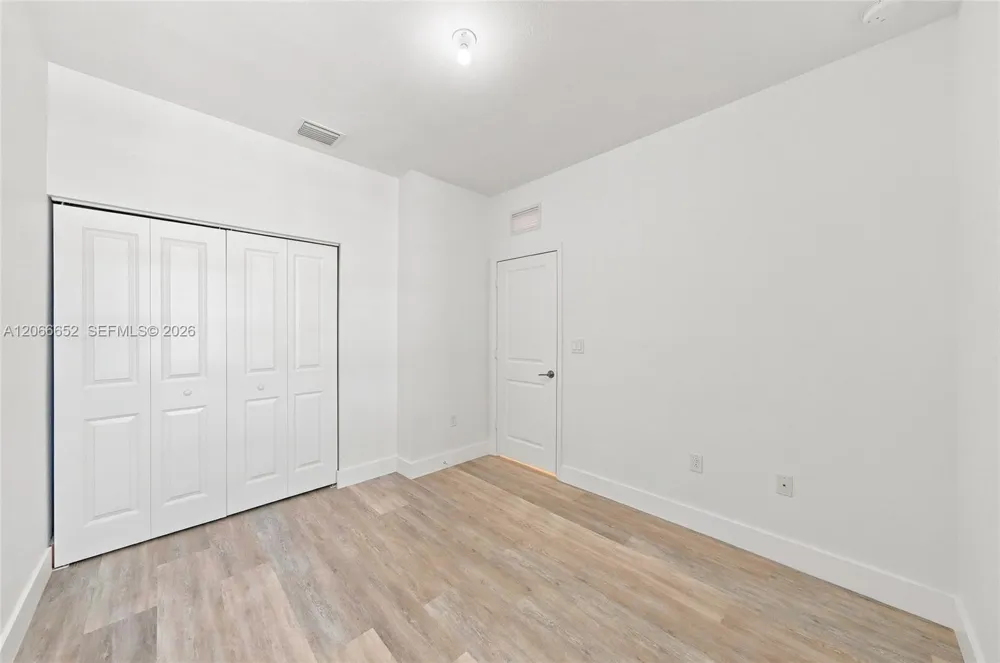 10018 SW 228th Ter Miami, FL 33190