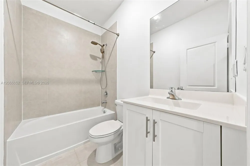 10018 SW 228th Ter Miami, FL 33190