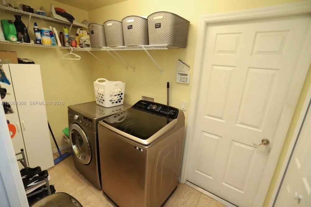1098 Mission LN Other City - In The State Of Florida, FL 33935