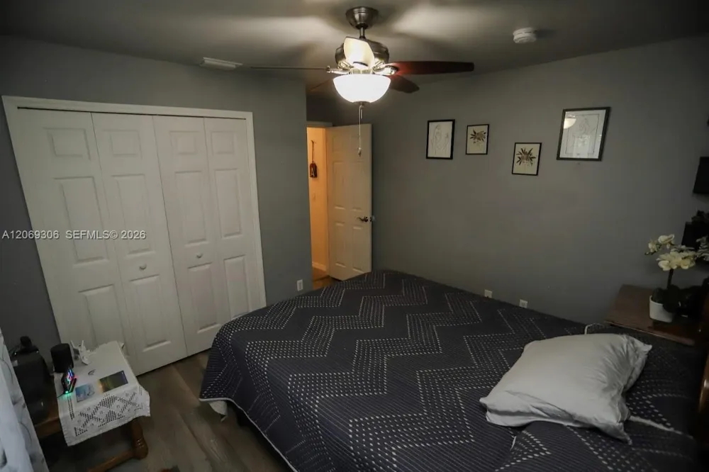 1098 Mission LN Other City - In The State Of Florida, FL 33935