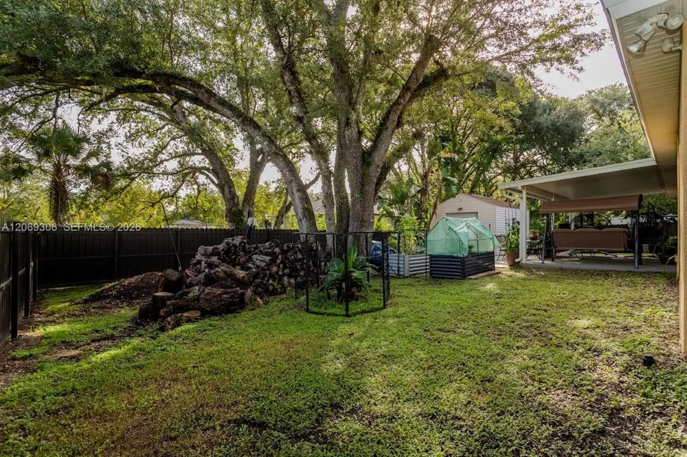 1098 Mission LN Other City - In The State Of Florida, FL 33935