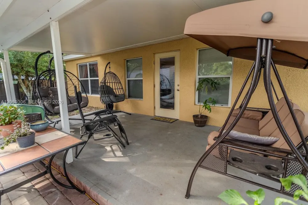 1098 Mission LN Other City - In The State Of Florida, FL 33935