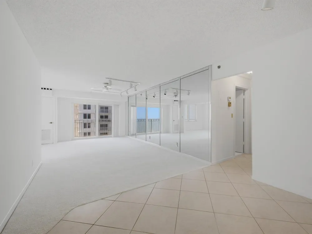 3215 S Ocean Boulevard #911 Highland Beach, FL 33487