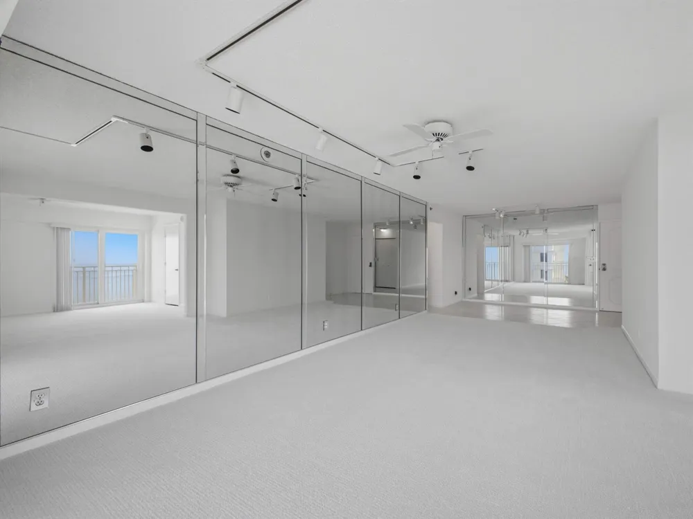 3215 S Ocean Boulevard #911 Highland Beach, FL 33487