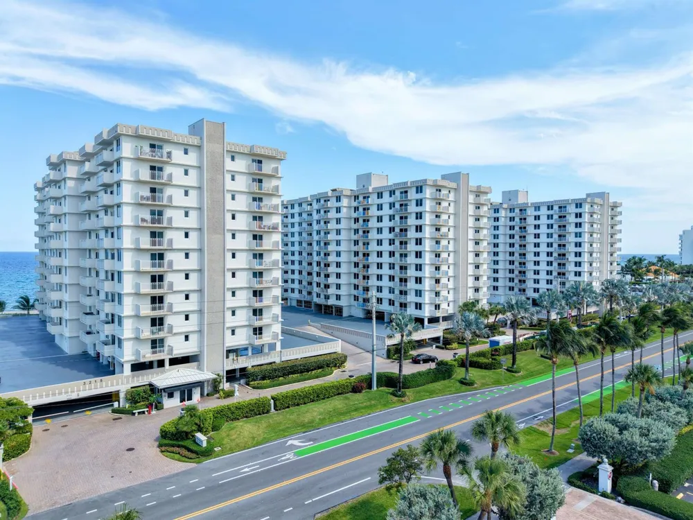 3215 S Ocean Boulevard #911 Highland Beach, FL 33487