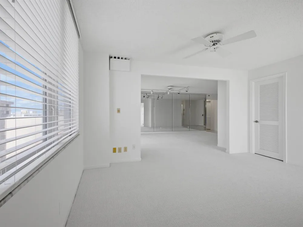 3215 S Ocean Boulevard #911 Highland Beach, FL 33487