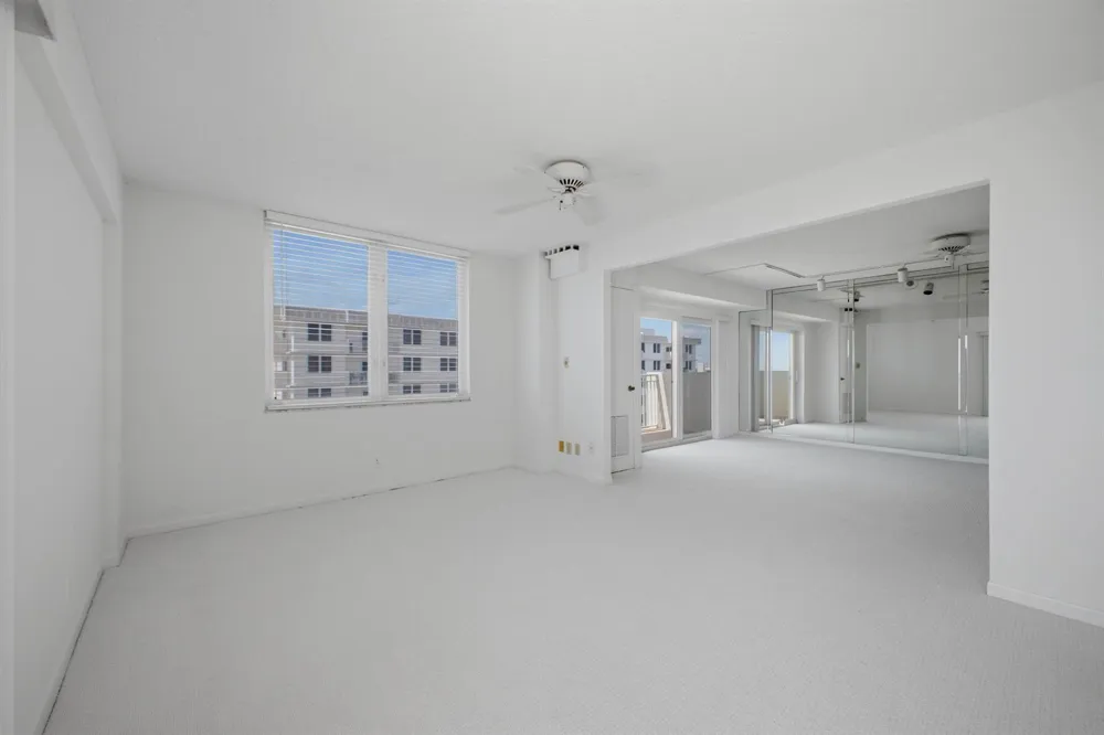 3215 S Ocean Boulevard #911 Highland Beach, FL 33487