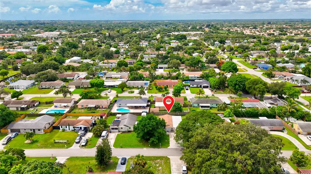 3344 Plaza Pl Lake Worth, FL 33462