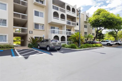 7707 Camino Real #B-209