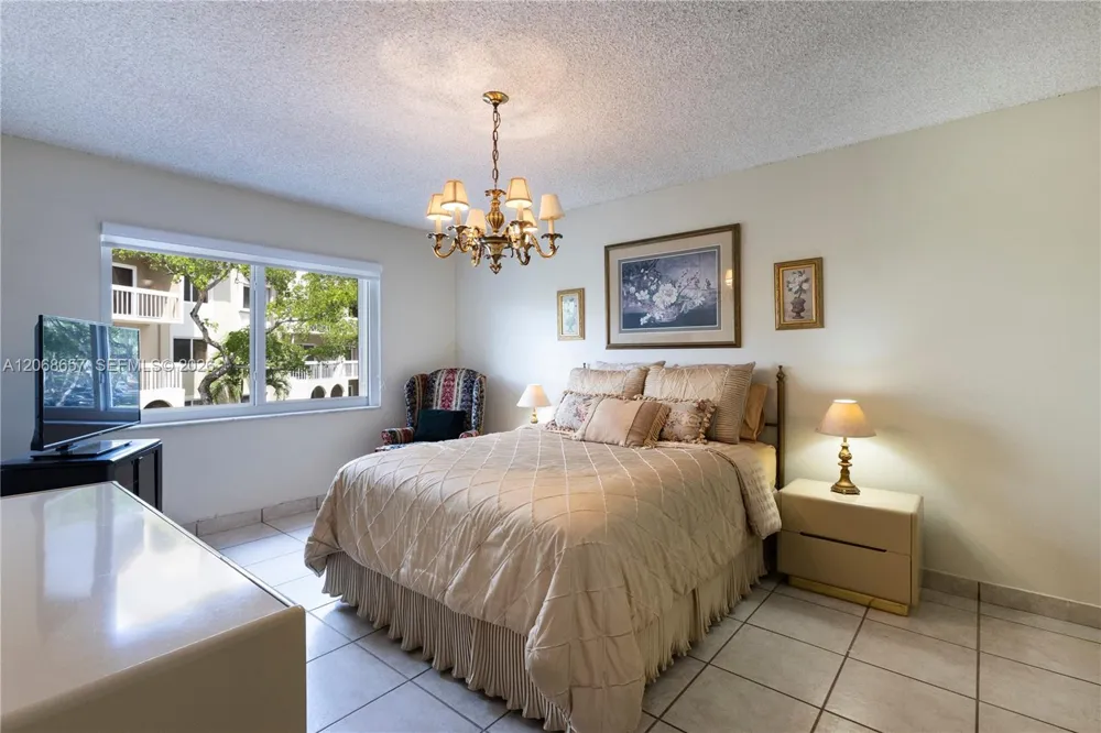 7707 Camino Real #B-209 Miami, FL 33143