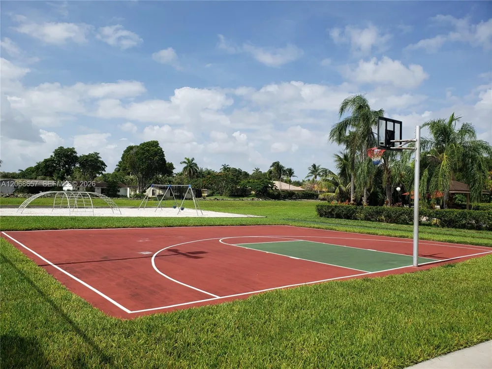 7707 Camino Real #B-209 Miami, FL 33143