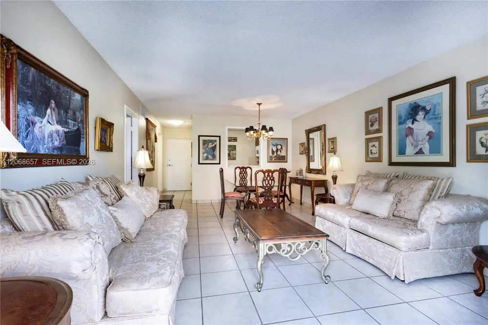 7707 Camino Real #B-209 Miami, FL 33143