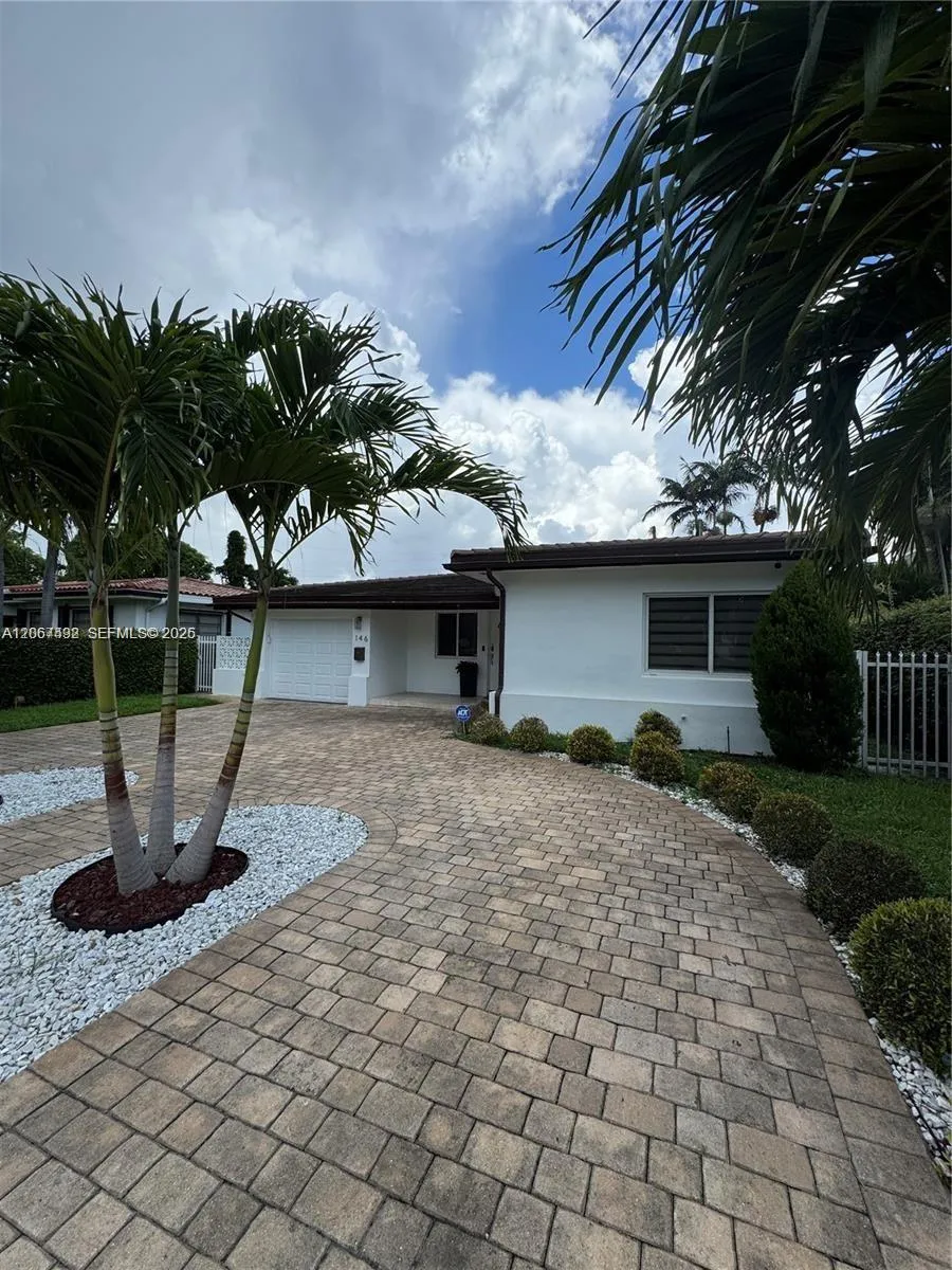 146 Ponce De Leon Blvd #n/a Coral Gables, FL 33134