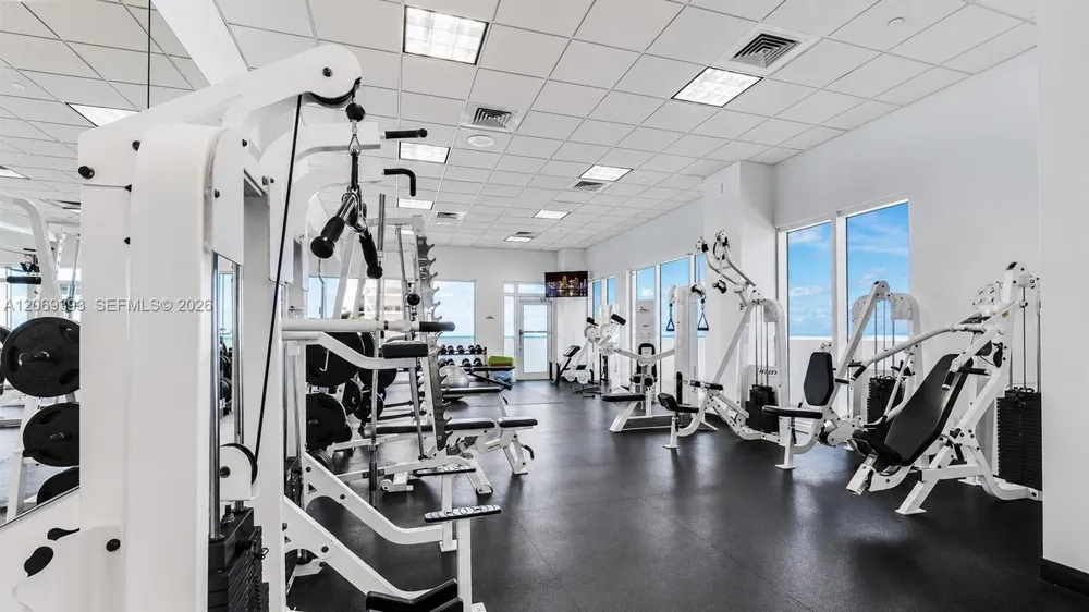 6365 Collins Ave #2805 Miami Beach, FL 33141