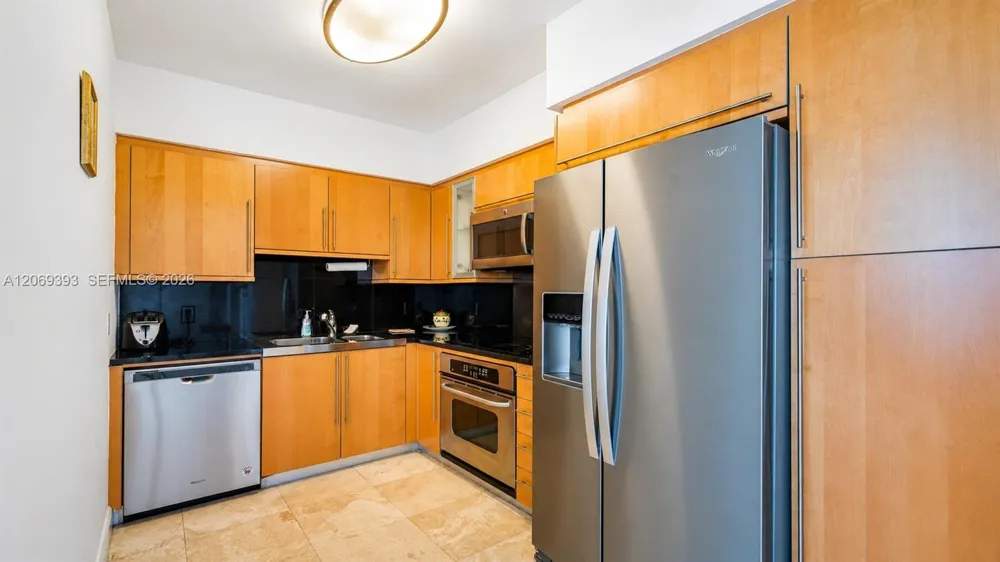 6365 Collins Ave #2805 Miami Beach, FL 33141