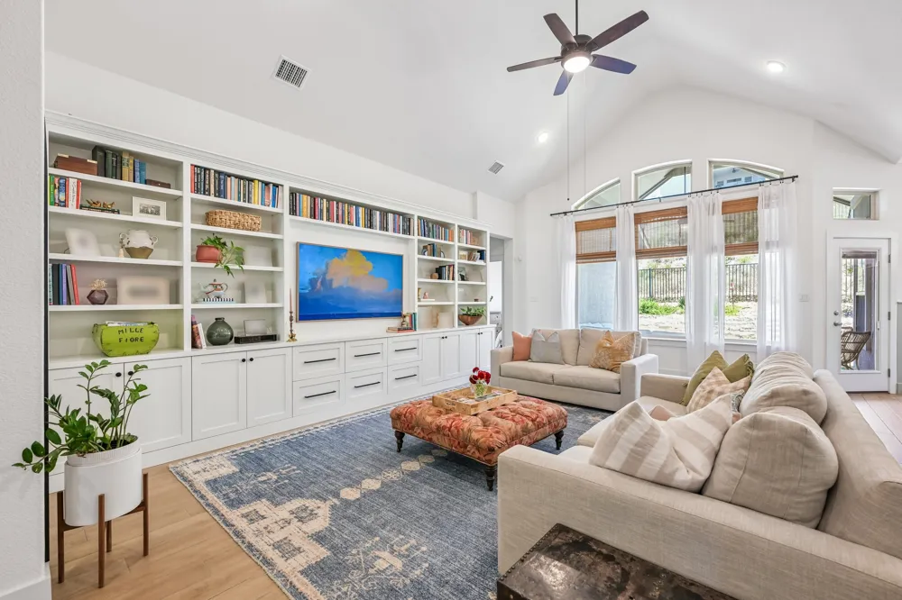 17816 Limestone Spring Lane Austin, TX 78738