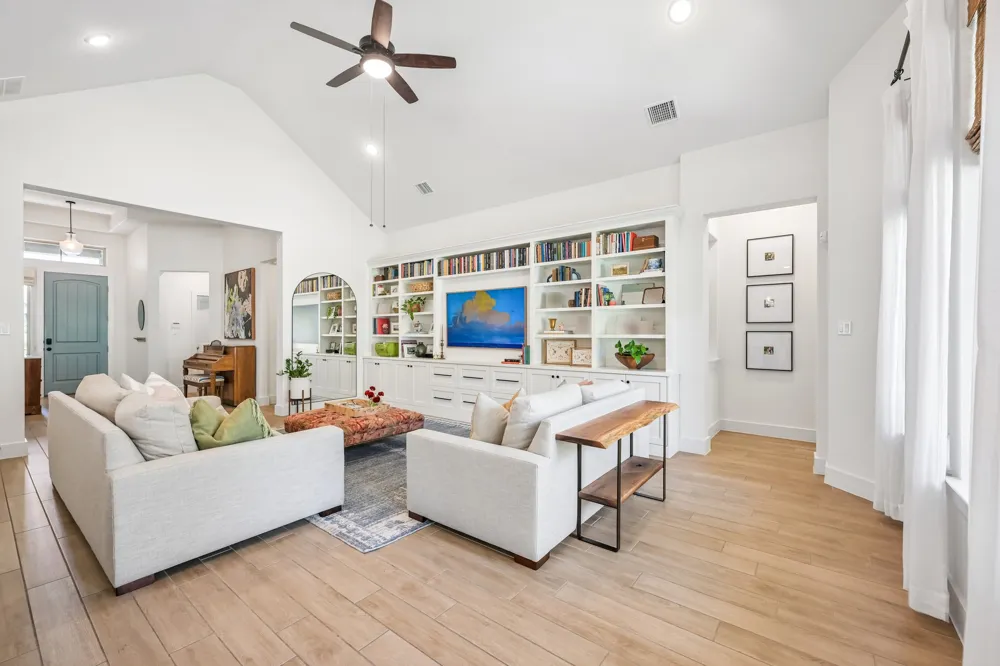 17816 Limestone Spring Lane Austin, TX 78738