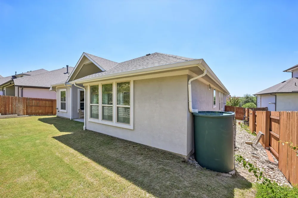 17816 Limestone Spring Lane Austin, TX 78738
