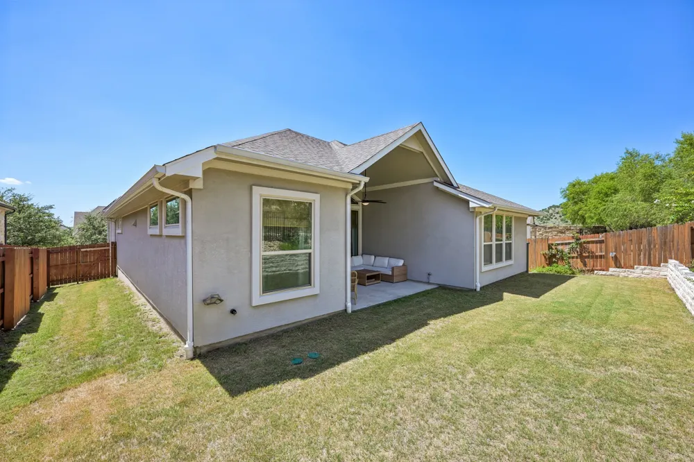 17816 Limestone Spring Lane Austin, TX 78738
