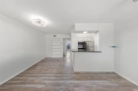 2401 Manor Road #123
