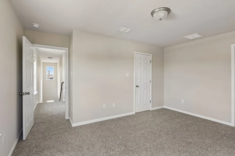 260 Silver Springs Bend Kyle, TX 78640