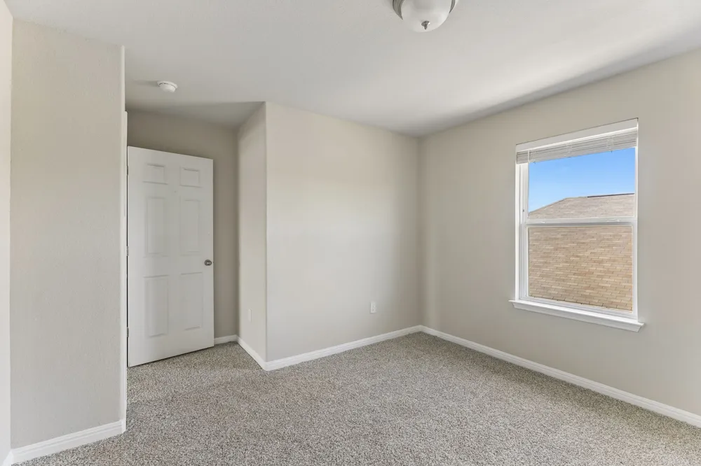 260 Silver Springs Bend Kyle, TX 78640