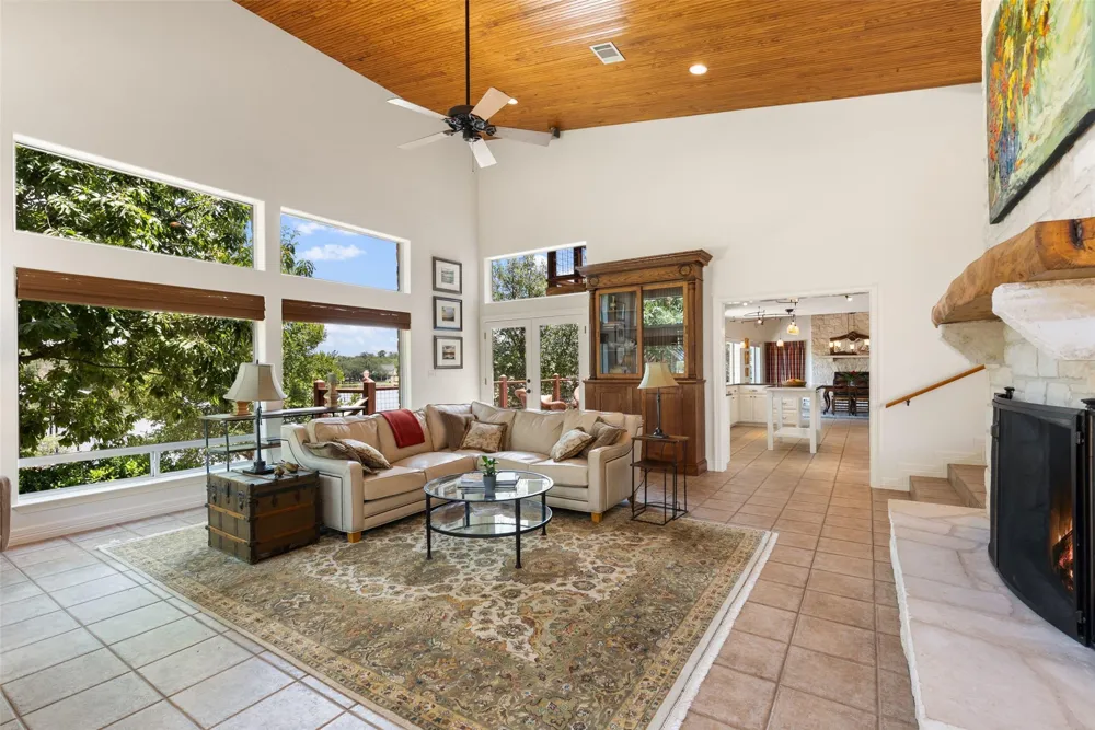 503 County Road 142 Burnet, TX 78611
