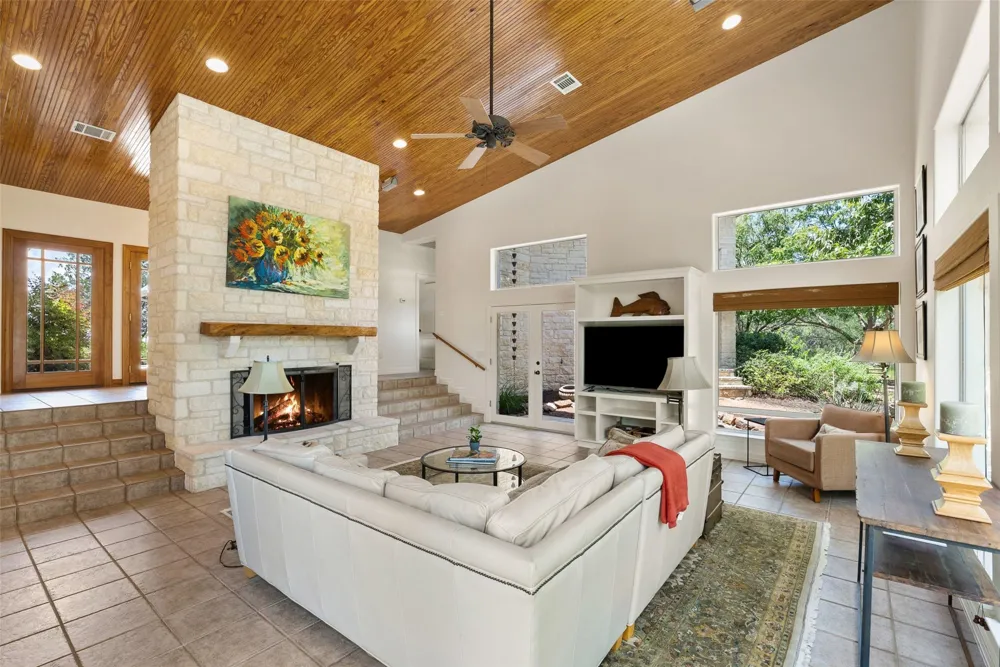 503 County Road 142 Burnet, TX 78611