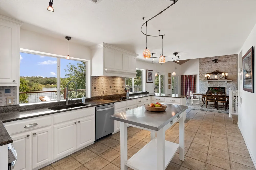 503 County Road 142 Burnet, TX 78611