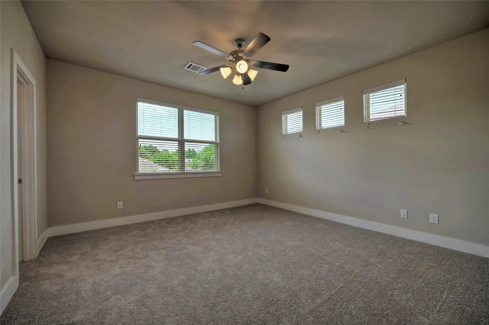 508 High Tech Drive #B Georgetown, TX 78626
