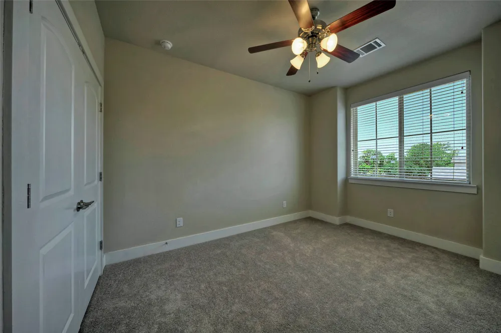 508 High Tech Drive #B Georgetown, TX 78626