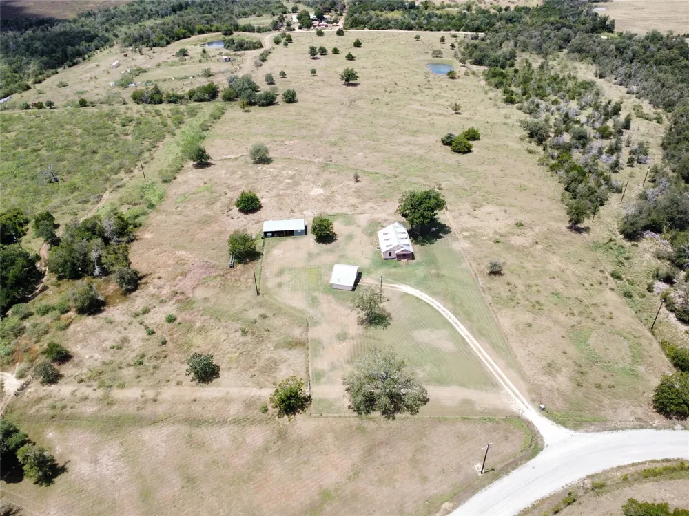 326 Bartsch Lane Red Rock, TX 78662