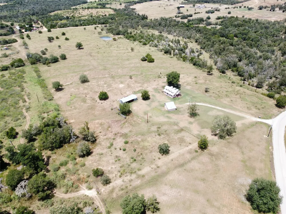 326 Bartsch Lane Red Rock, TX 78662